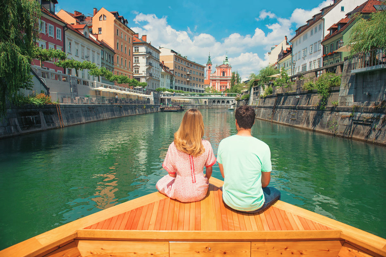 proposal_slovenia_ljubljana_couple-1