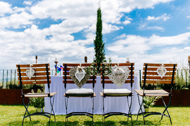 wedding_vineyards_slovenia_wedding_setup-1